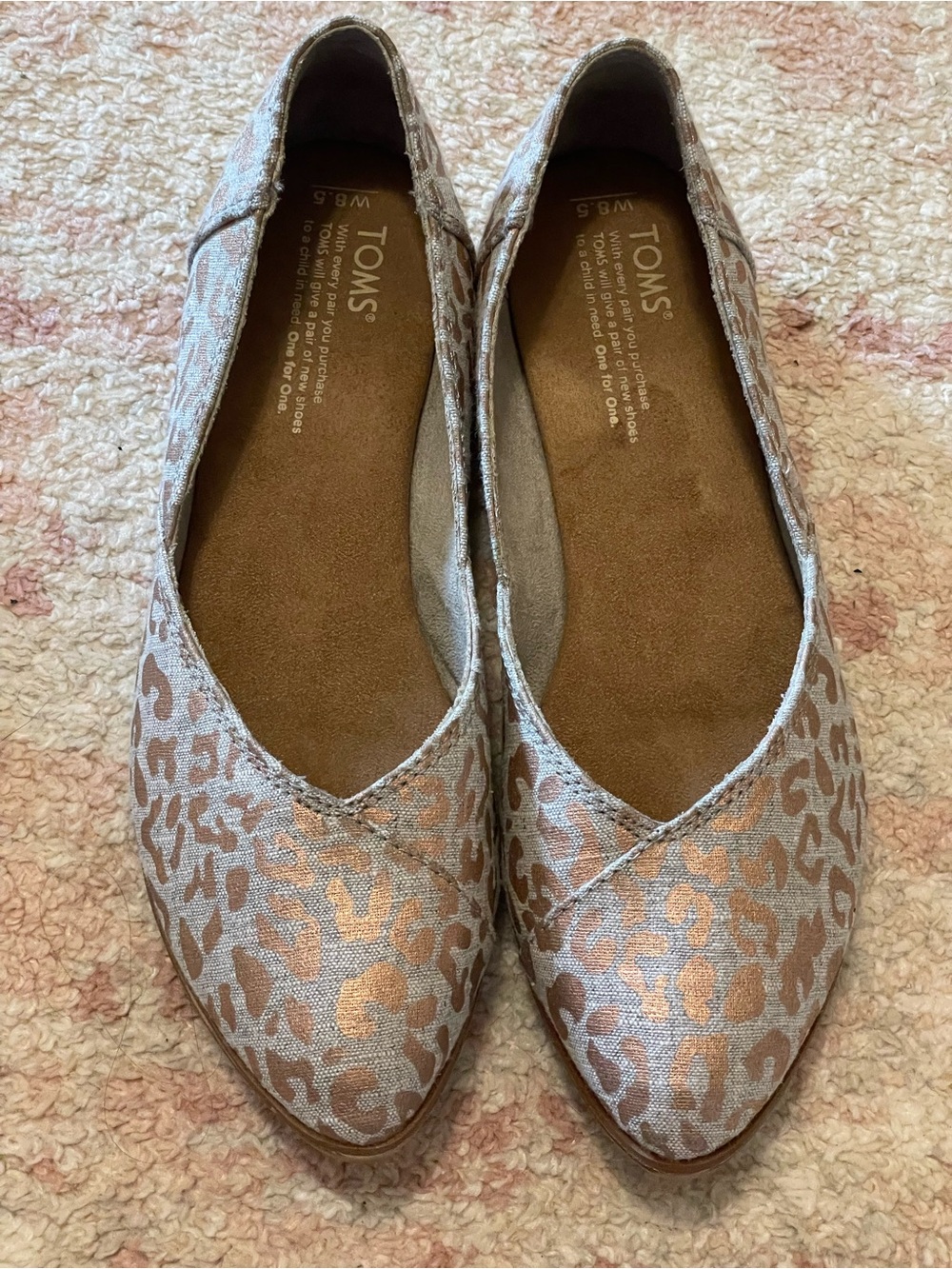 Toms grey and gold leopard print flats 8.5